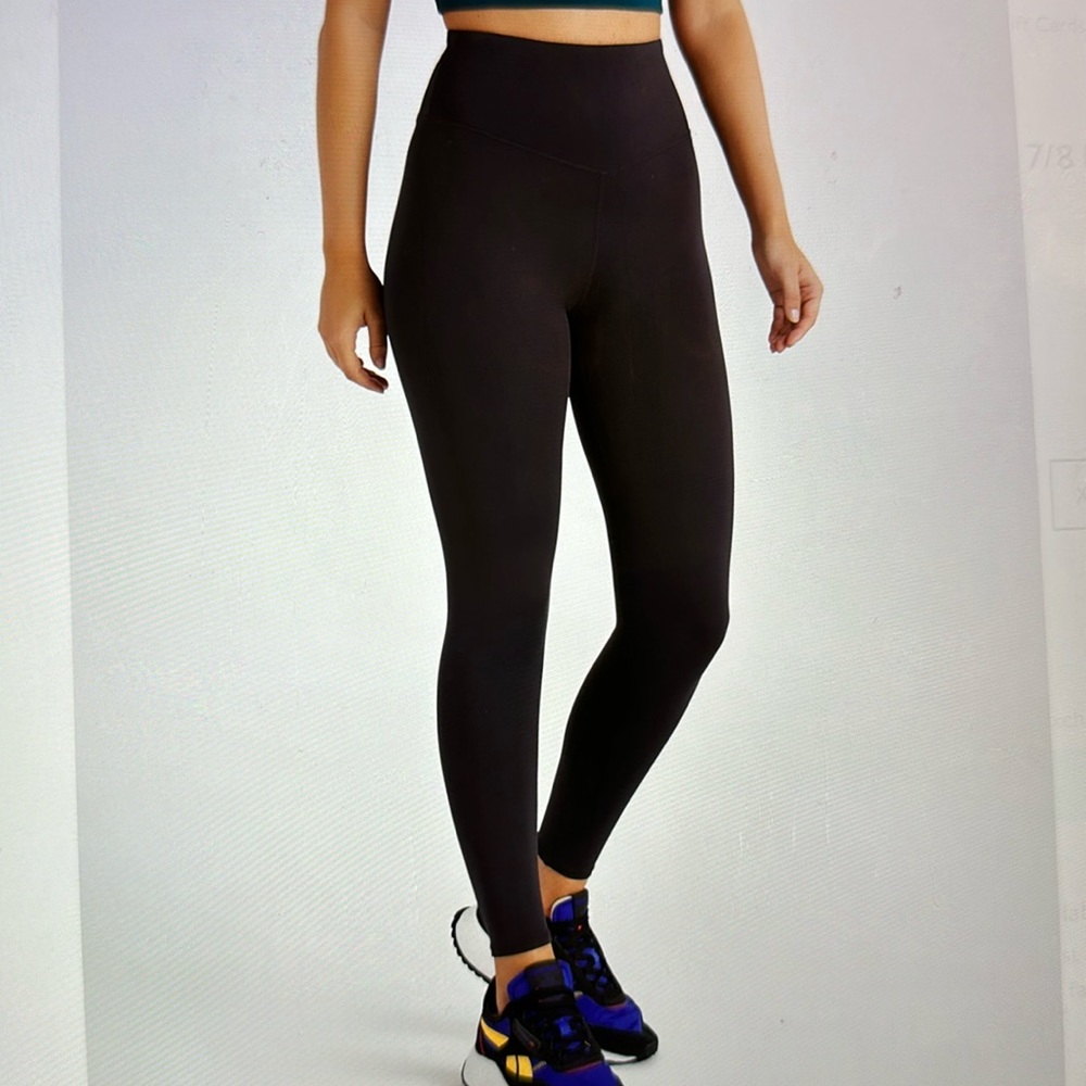 Threads 4 Thoughts Shelah Super Hi-Rise 7/8 Legging.